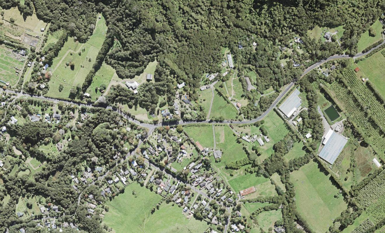417 Henderson Valley Road, Henderson Valley, Auckland - Carousel 1