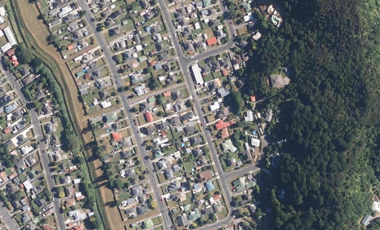 21 Bull Avenue, Wainuiomata, Lower Hutt - Carousel 1
