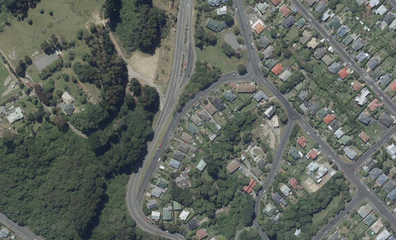 186 Pine Hill Road, Dalmore, Dunedin - Carousel 1