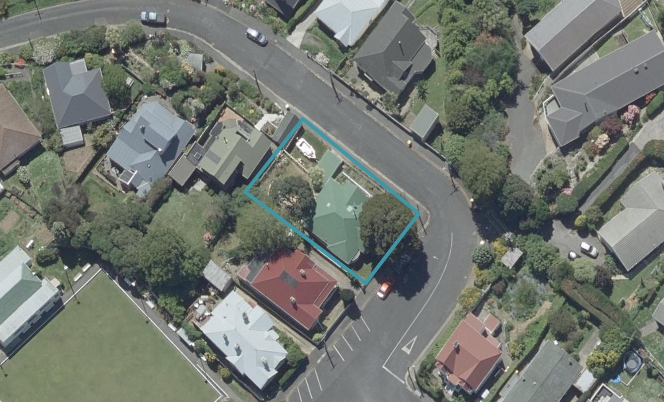 6 Northview Crescent, Belleknowes, Dunedin - Carousel 1