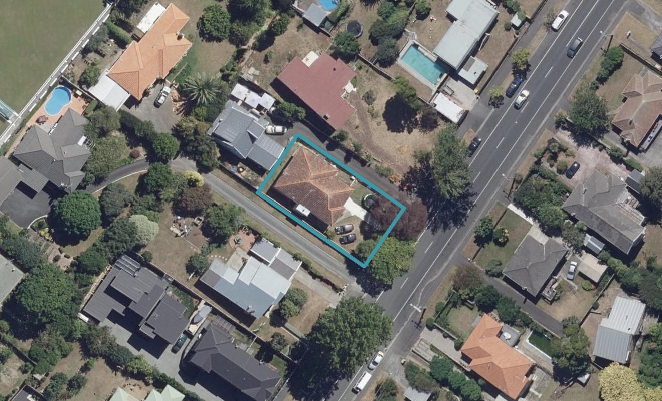 19 Masters Avenue, Hillcrest, Hamilton - Carousel 1