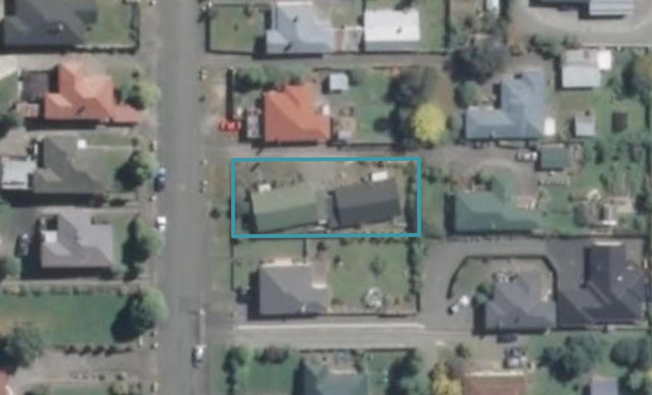 2/39 Avenue Road, West End, Timaru - Carousel 1