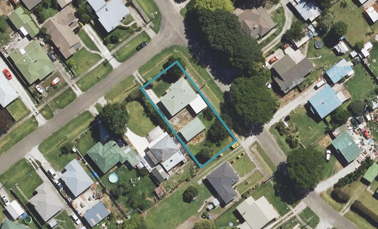 11 Tui Street, Outer Kaiti, Gisborne - Carousel 1