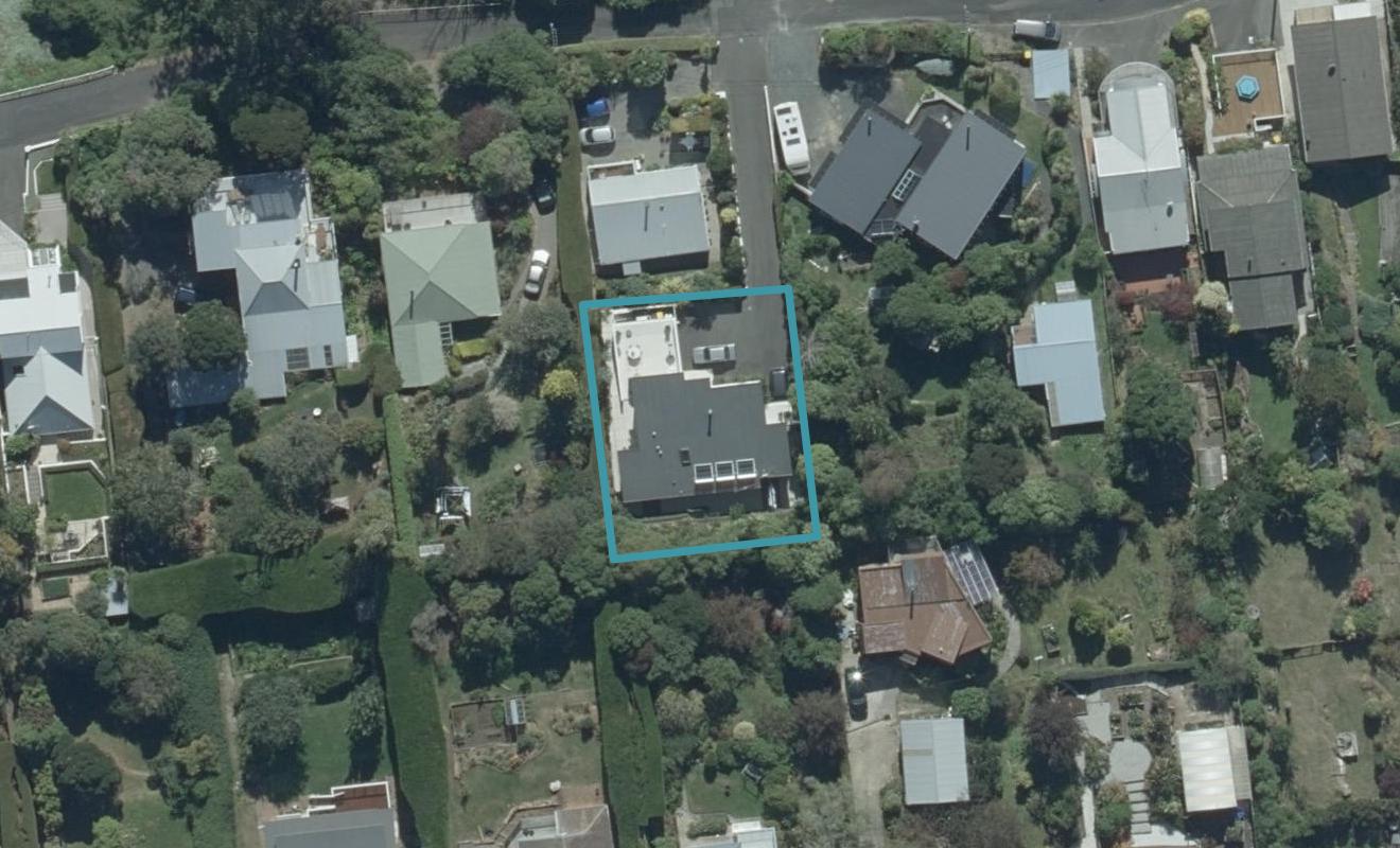 37A Marine Parade, Macandrew Bay, Dunedin - Carousel 1