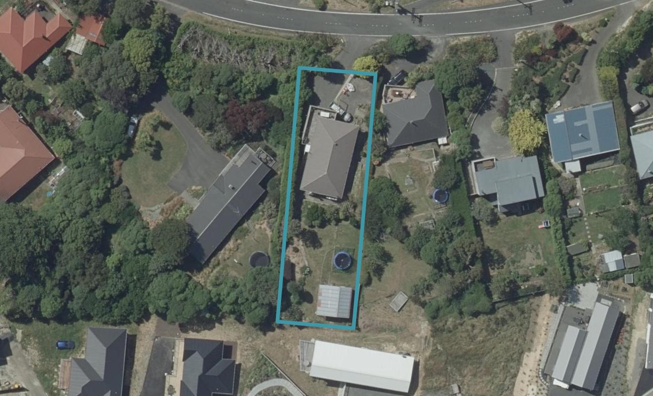 8 Castlewood Road, Company Bay, Dunedin - Carousel 1