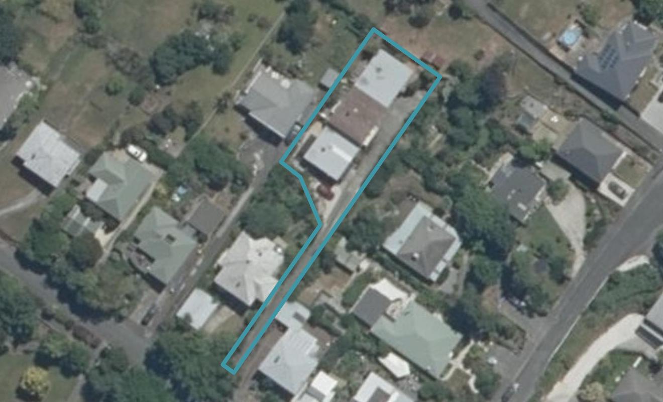 215A Hampden Terrace, Nelson South, Nelson - Carousel 1