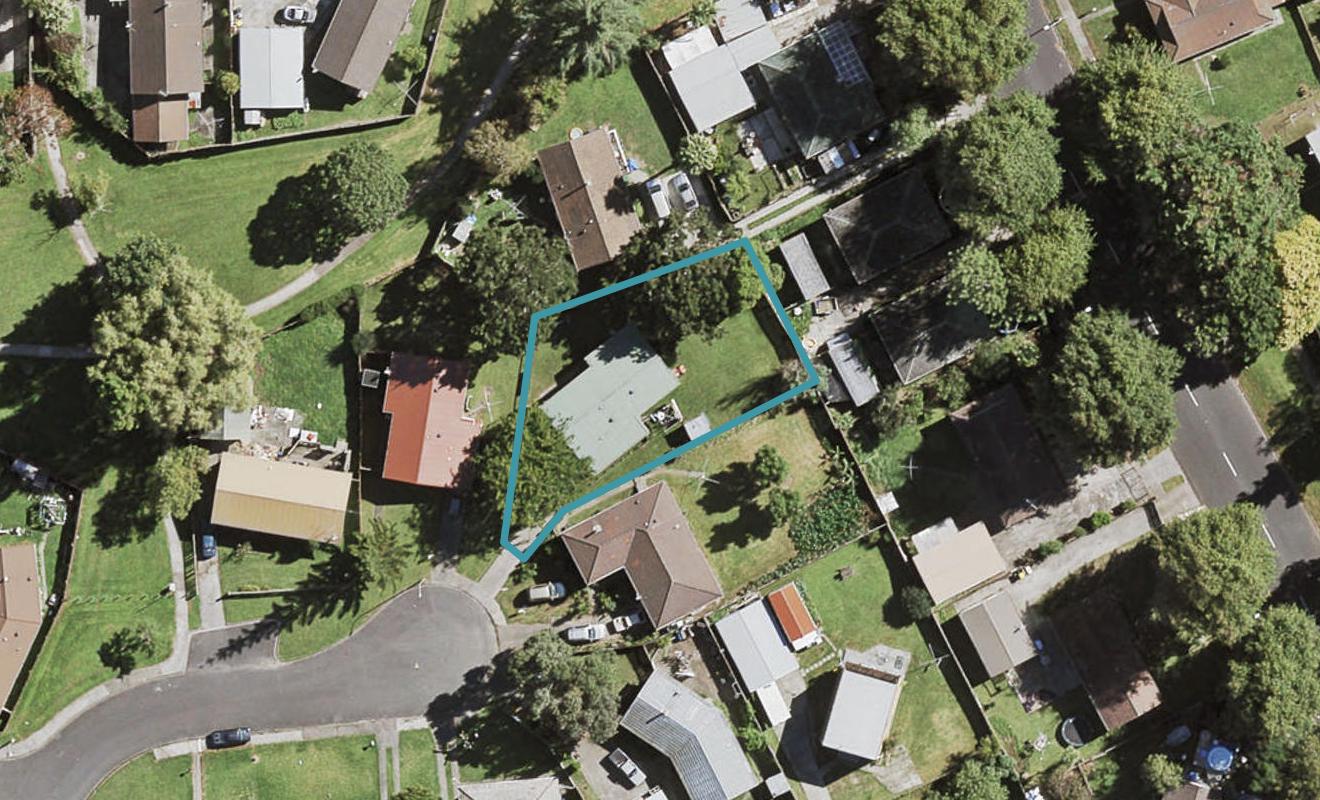 13 Sheralee Place, Red Hill, Papakura - Carousel 1