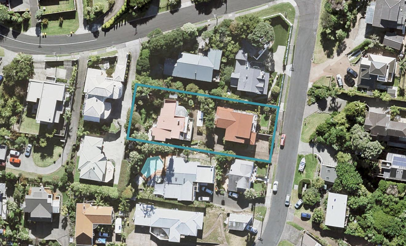 2/36 Oban Road, Browns Bay, Auckland - Carousel 1