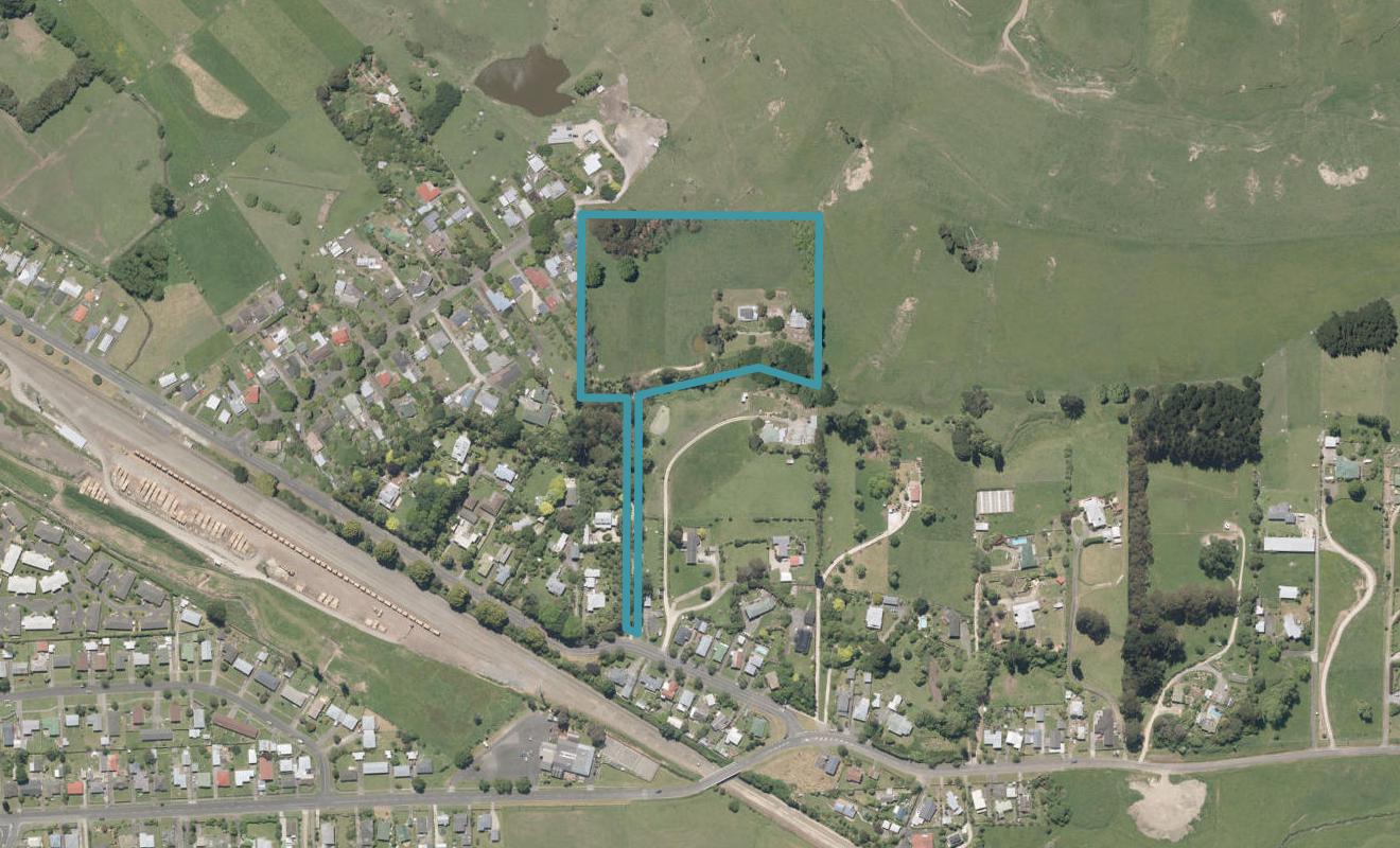 135 No 3 Line, Whanganui East, Whanganui - Carousel 1
