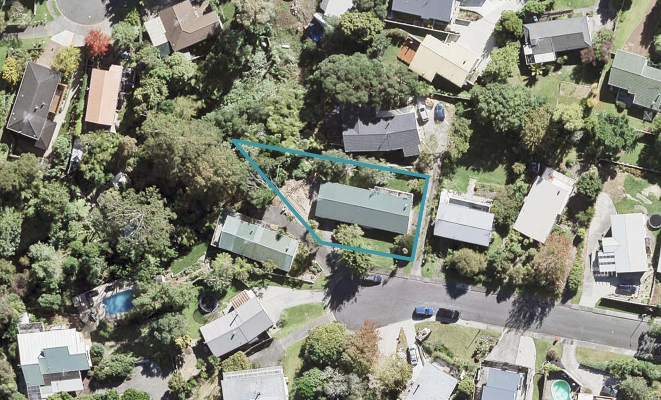 9 Idyll Place, Northcross, Auckland - Carousel 1
