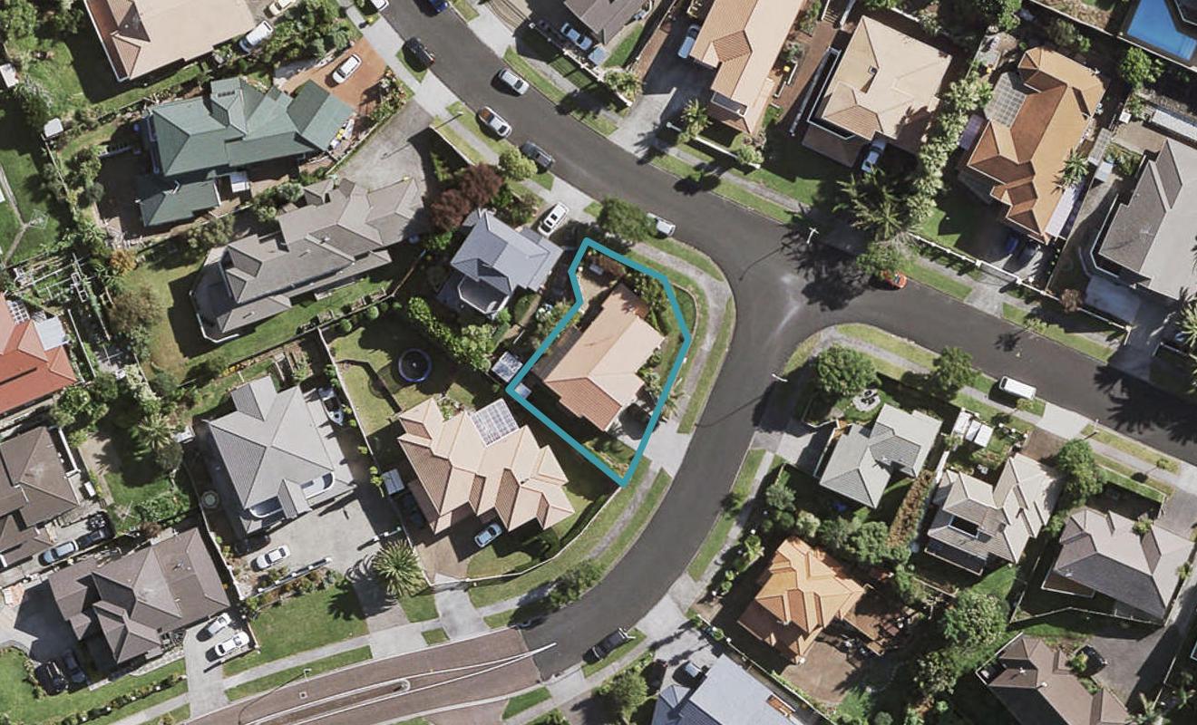 1 Vireya Court, Goodwood Heights, Auckland - Carousel 1