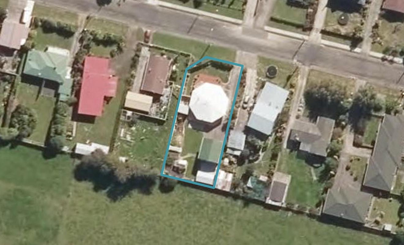 8 Oaklea Avenue, Marton - Carousel 1