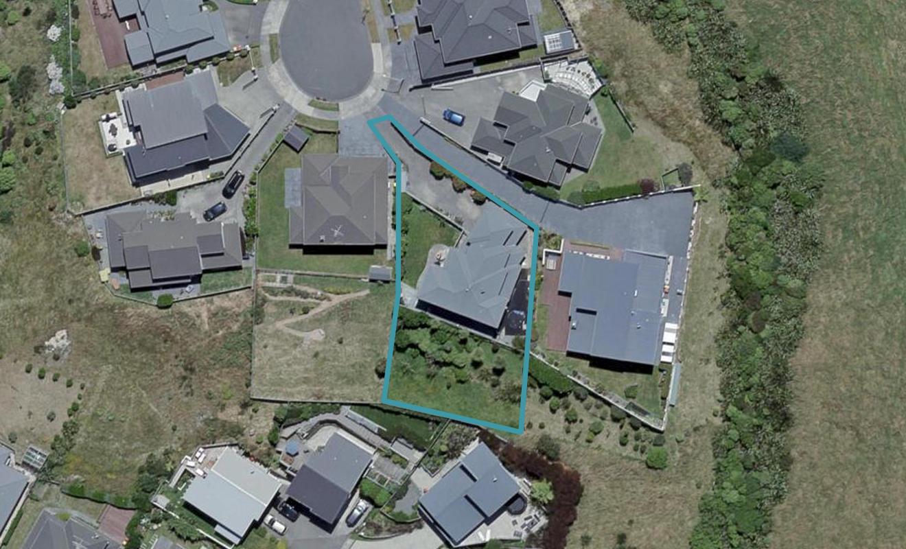 14 Didsbury Grove, Churton Park, Wellington - Carousel 1