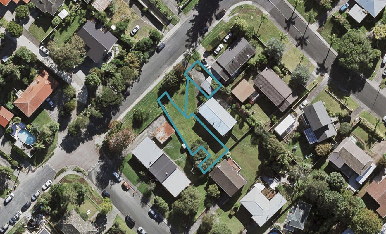 3/35 Hogans Road, Glenfield, Auckland - Carousel 1