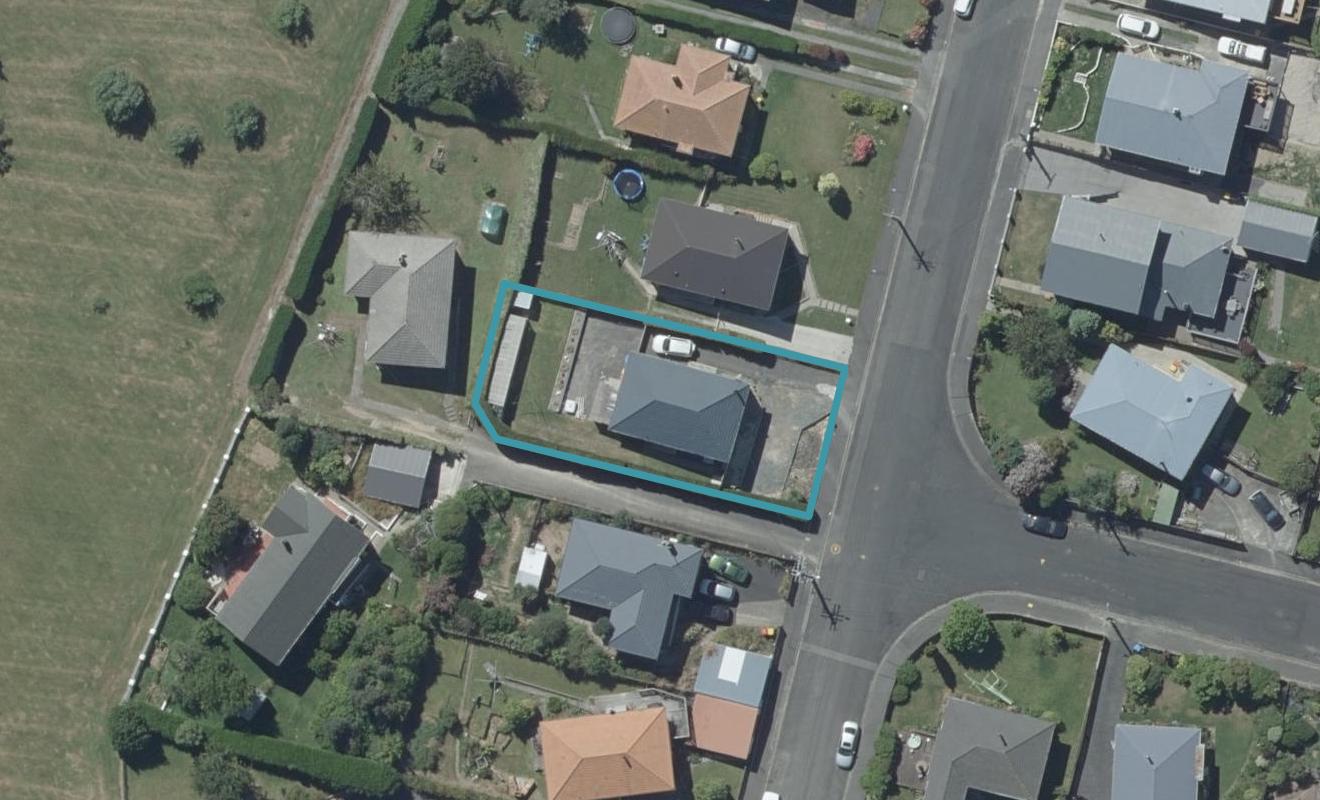 24 Travis Street, Brockville, Dunedin - Carousel 1