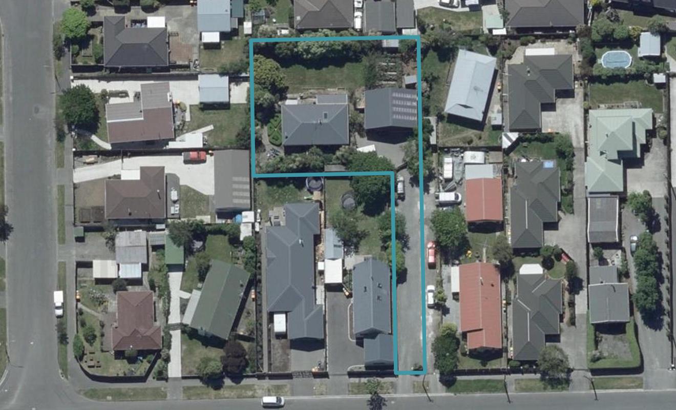 196 Beach Road, Parklands, Christchurch - Carousel 1