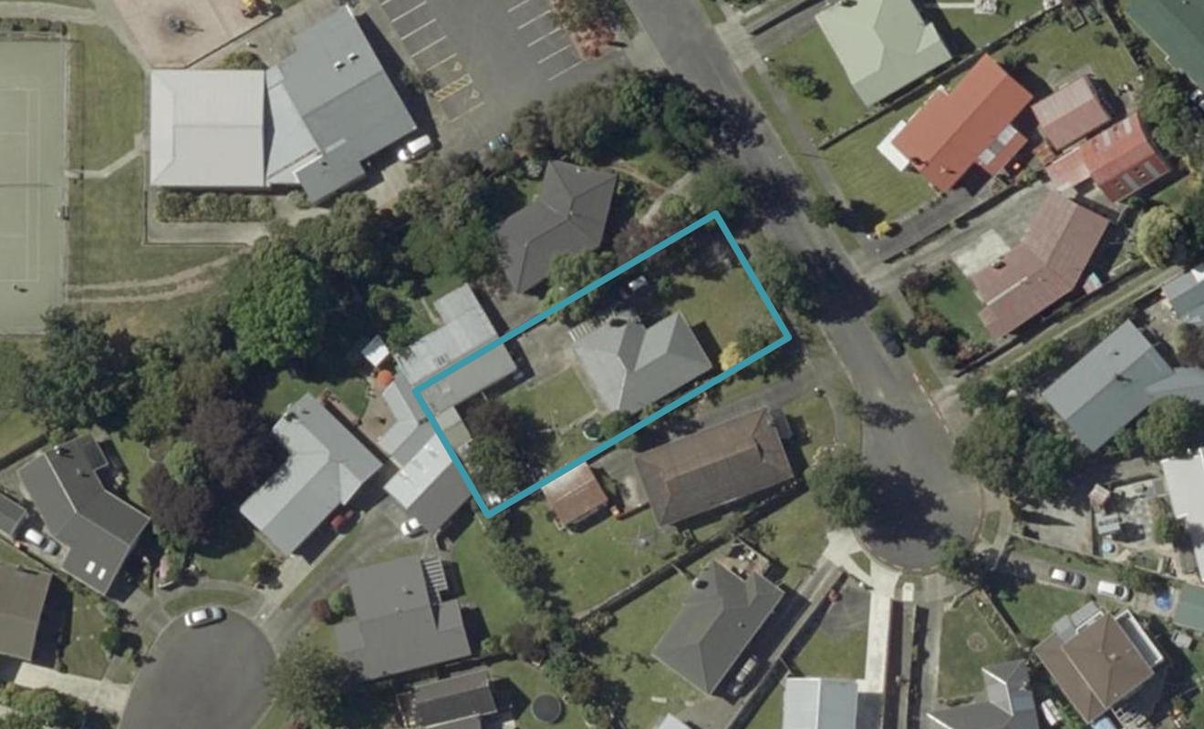 32 Newbury Street, Awapuni, Palmerston North - Carousel 1