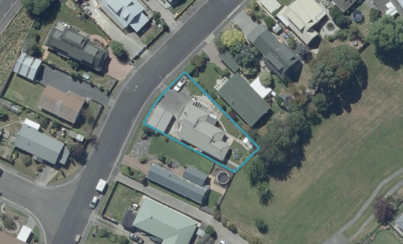 52 Kinmont Crescent, Kinmont Park, Mosgiel - Carousel 1
