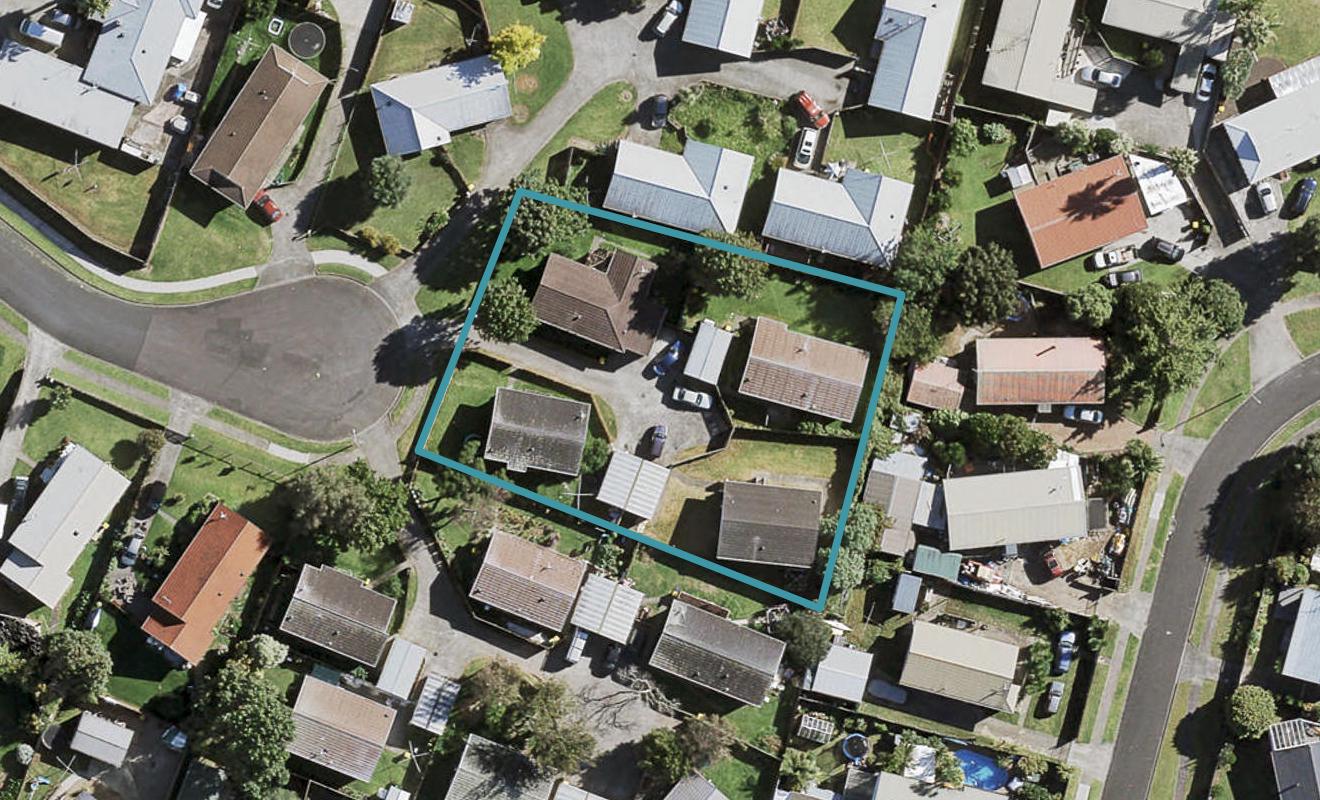 15 Gila Place, Weymouth, Auckland - Carousel 1