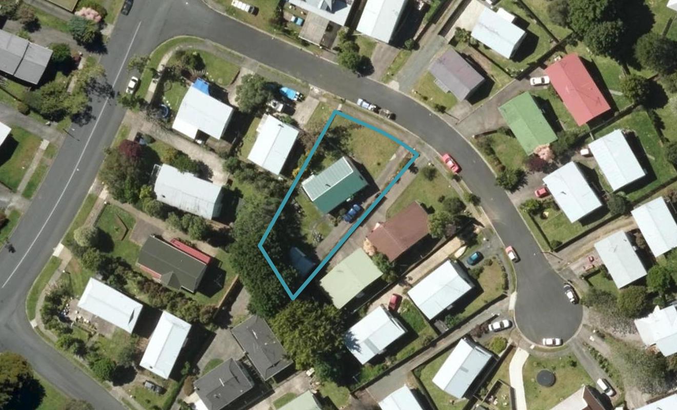 3 Logan Place, Kamo, Whangarei - Carousel 1