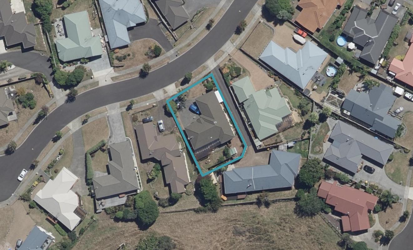 15 Highgrove Drive, Grandview Heights, Hamilton - Carousel 1