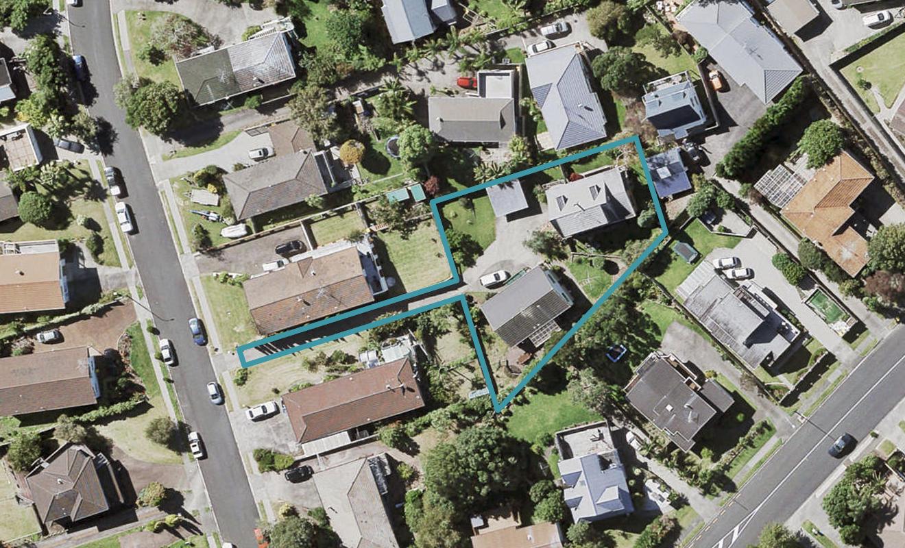 1/101 Langana Avenue, Browns Bay, Auckland - Carousel 1