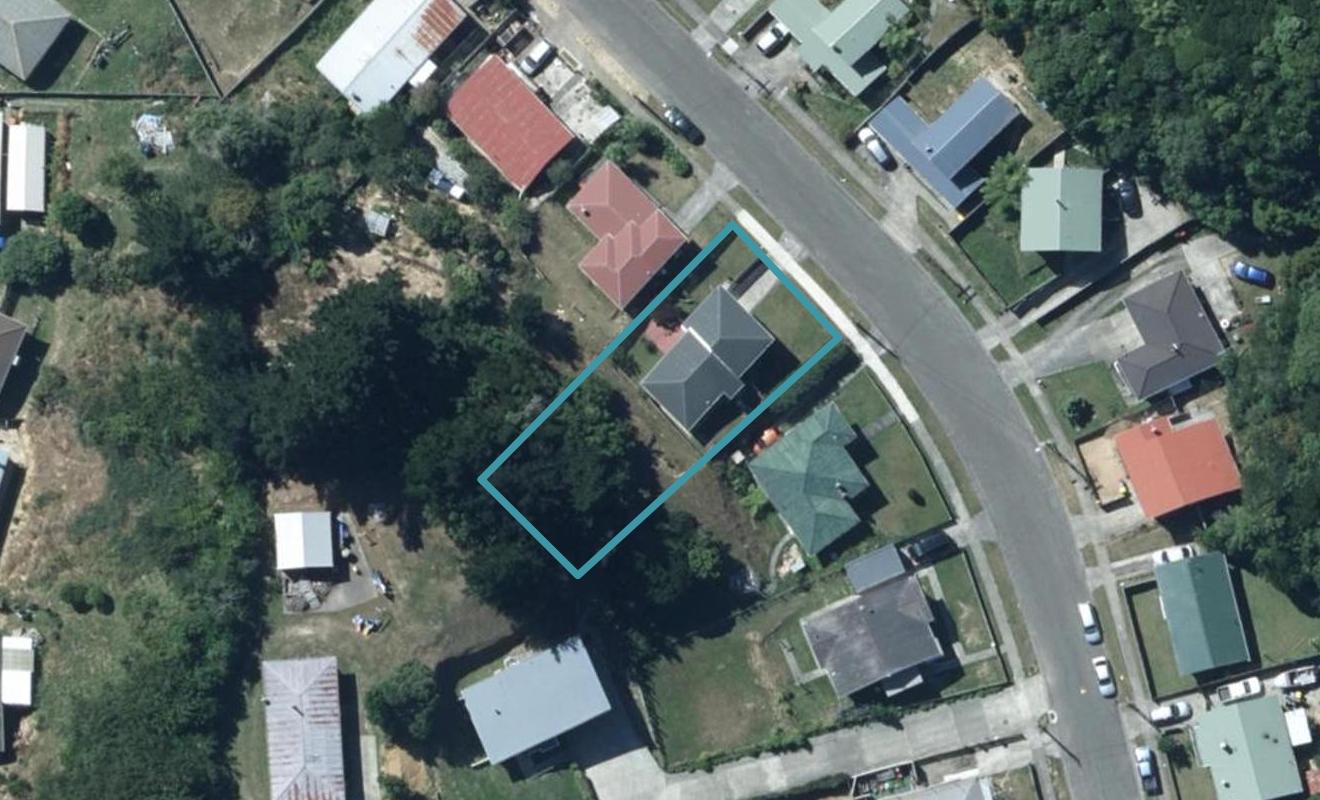 45 Cardiff Crescent, Cannons Creek, Porirua - Carousel 1