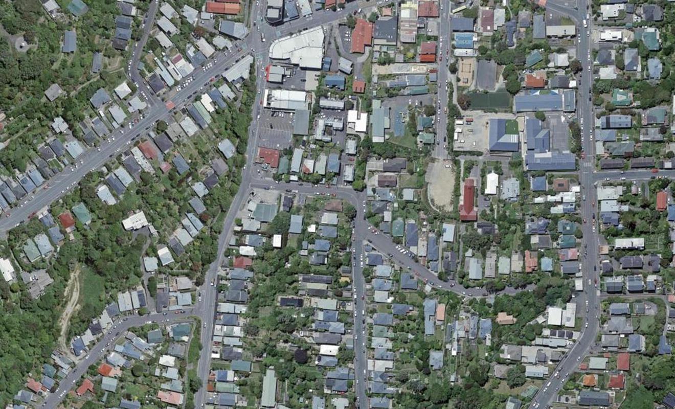 18 Mckinley Crescent, Brooklyn, Wellington - Carousel 1