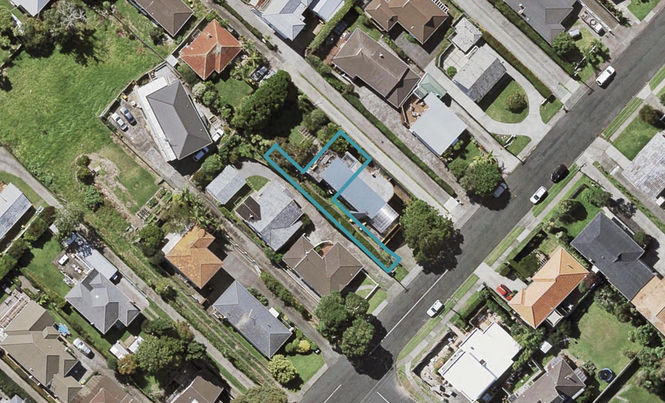 33C Stanley Avenue, Milford, Auckland - Carousel 1