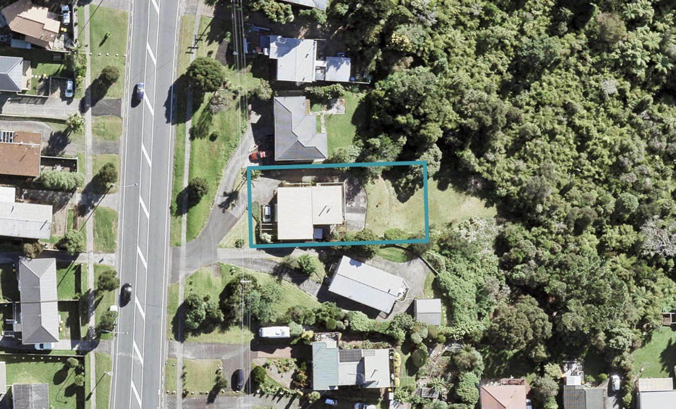755 East Coast Road, Northcross, Auckland - Carousel 1