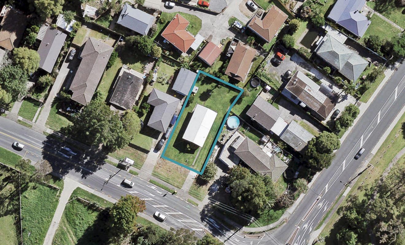 112 Parrs Cross Road, Sunnyvale, Auckland - Carousel 1