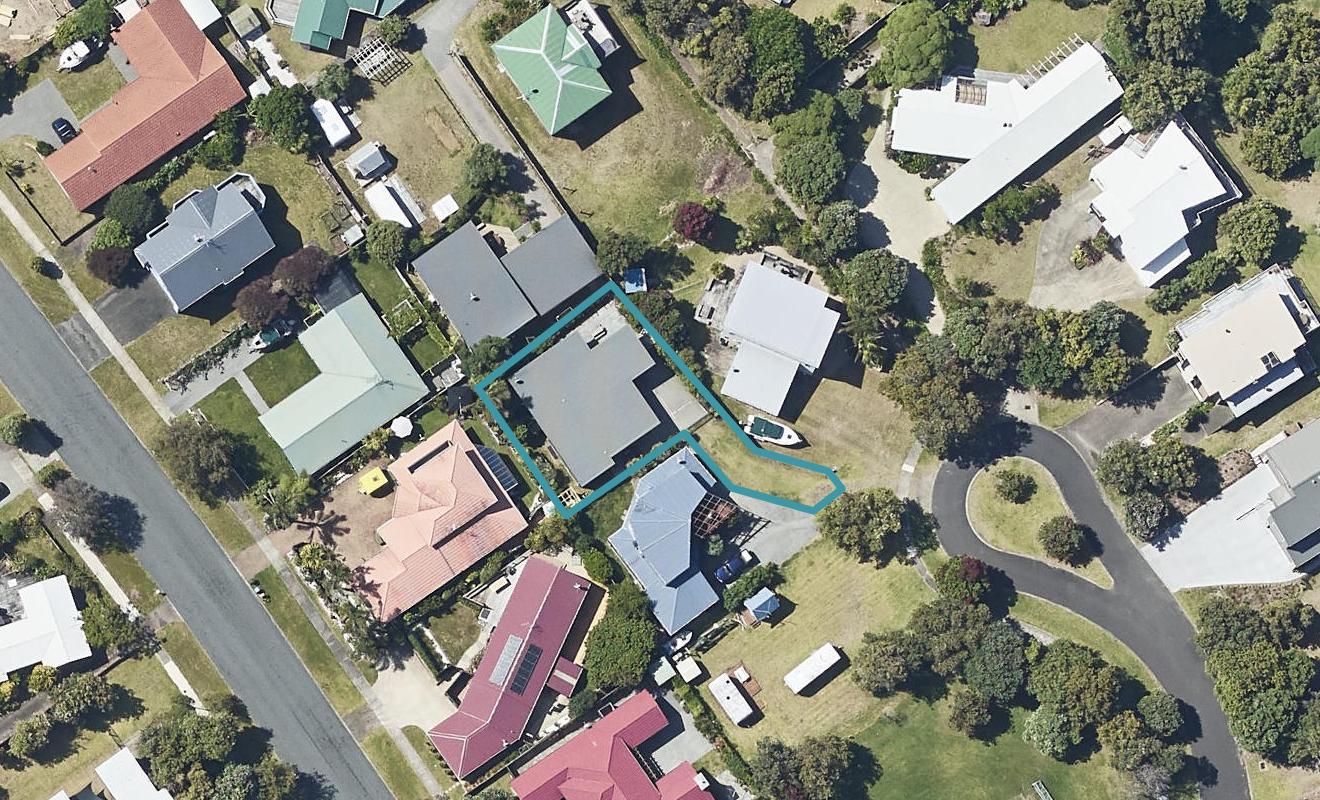 3B Sea Crest Place, Bowentown, Waihi Beach - Carousel 1
