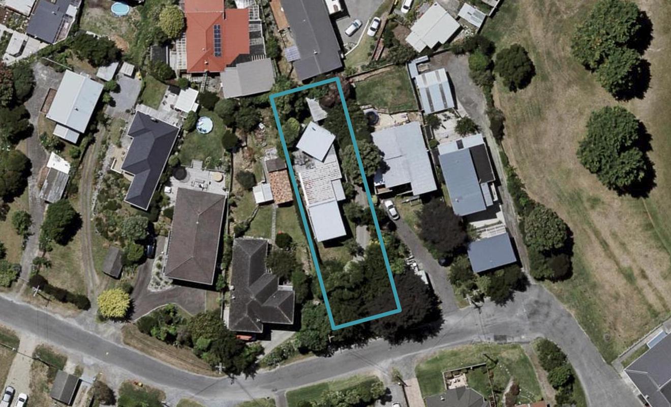 11 Kowhai Grove, Raumati Beach, Paraparaumu - Carousel 1