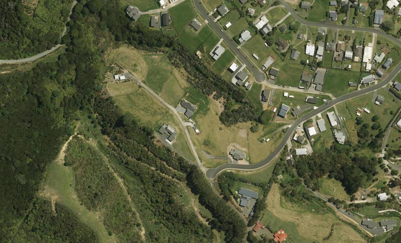 10 Granada Lane, Langs Beach, Waipu - Carousel 1