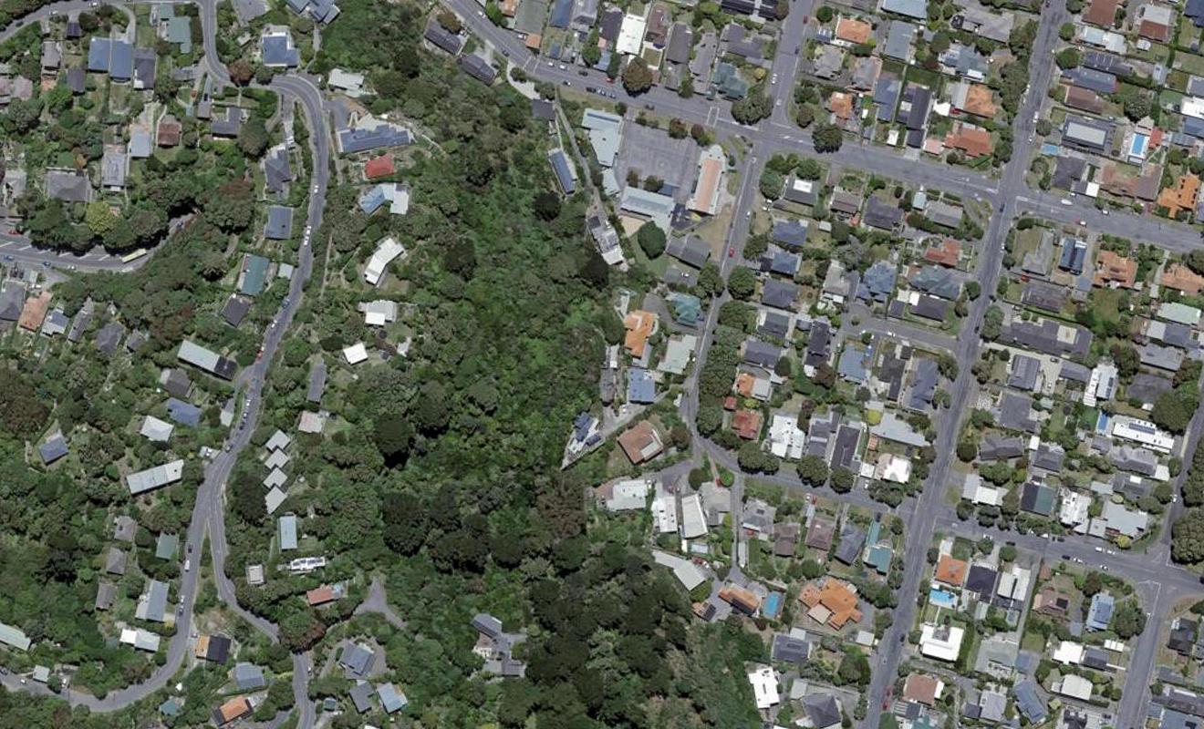 76 Falkirk Avenue, Seatoun, Wellington - Carousel 1