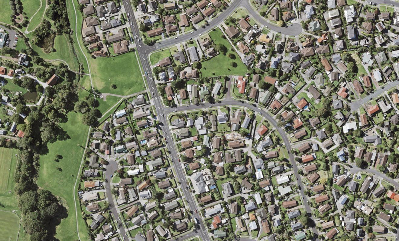 60B Lewisham Street, Highland Park, Auckland - Carousel 1