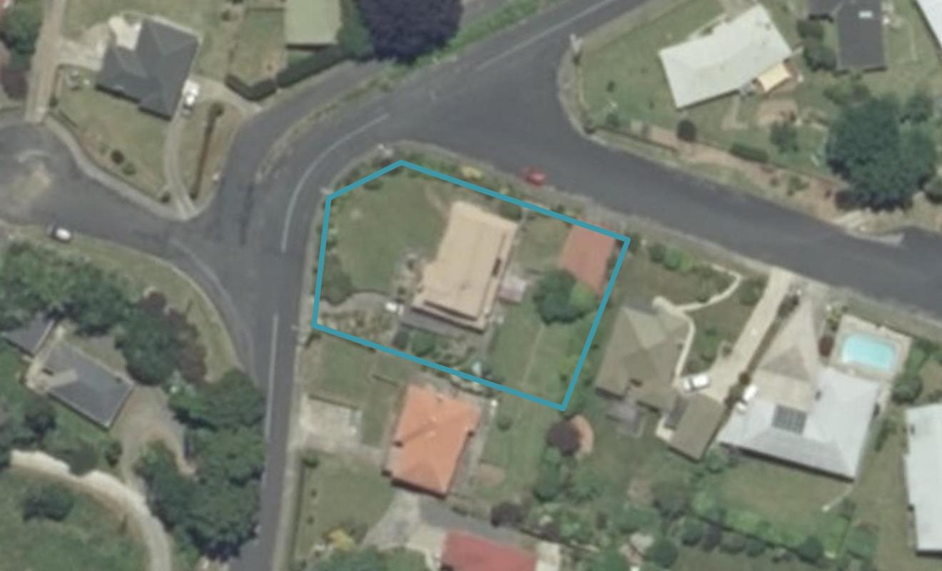 16 Gradara Avenue, Otorohanga, Ōtorohanga - Carousel 1