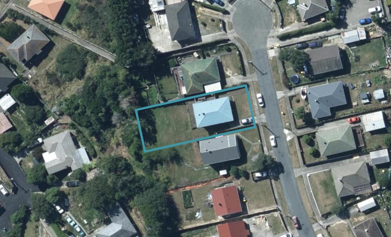 9 Somerset Place, Cannons Creek, Porirua - Carousel 1
