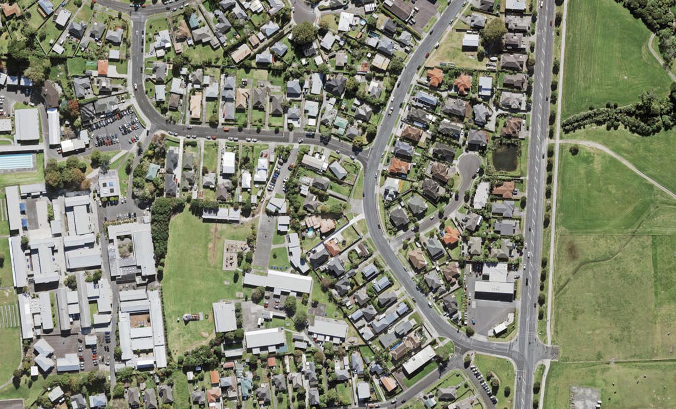 5/430 Old Te Atatu Road, Te Atatu Peninsula, Auckland - Carousel 1