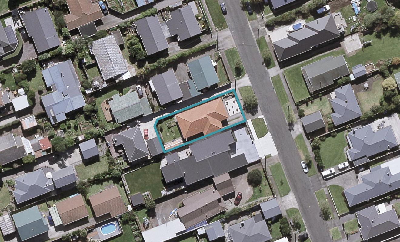 12A Ropiha Street, Fitzroy, New Plymouth - Carousel 1