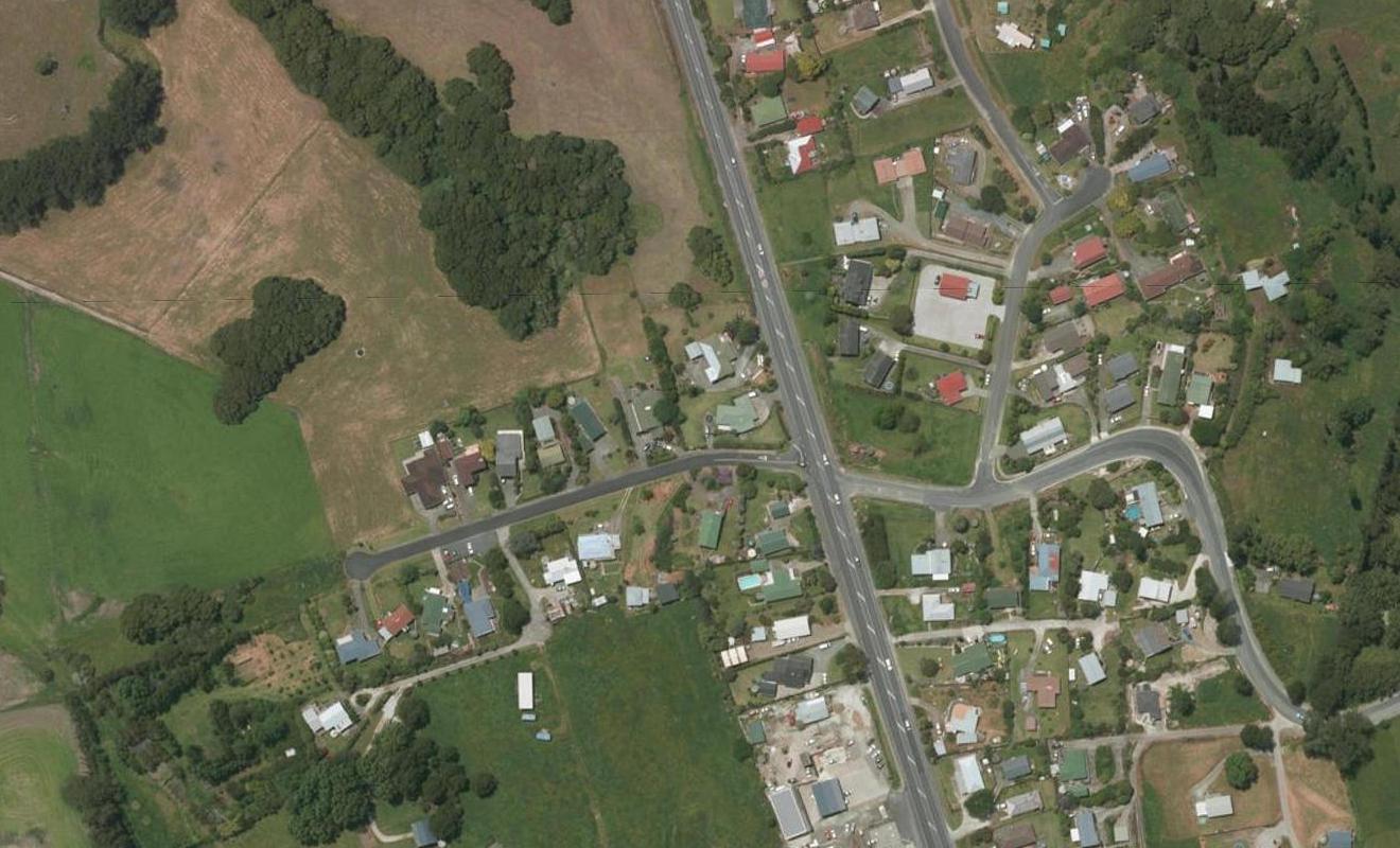 4 Hastie Lane, Kaiwaka - Carousel 1