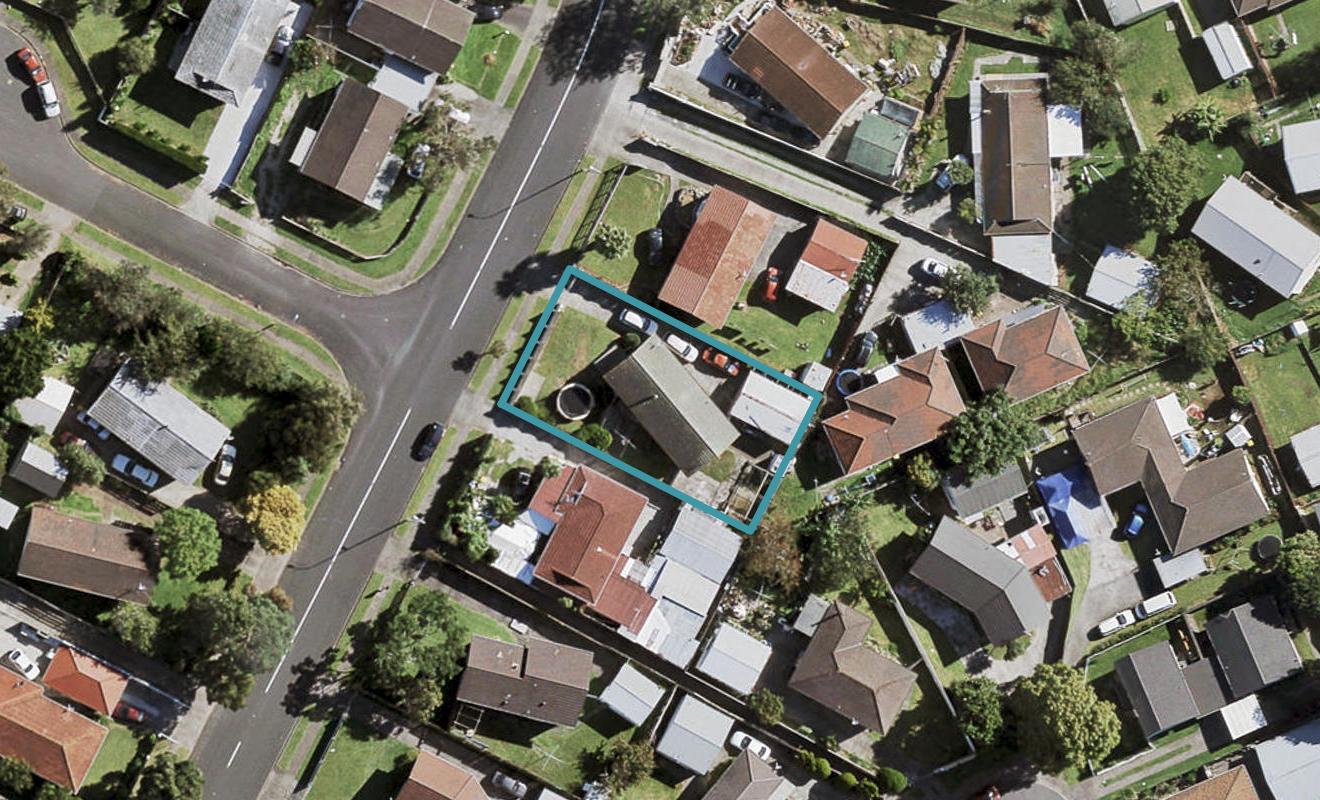 16 John Walker Drive, Manurewa, Auckland - Carousel 1