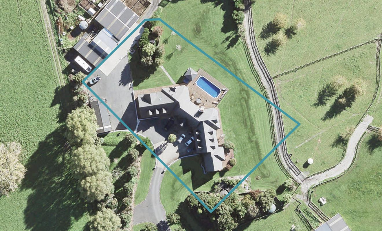 1 Parish Drive, Wainui, Wainui - Carousel 1