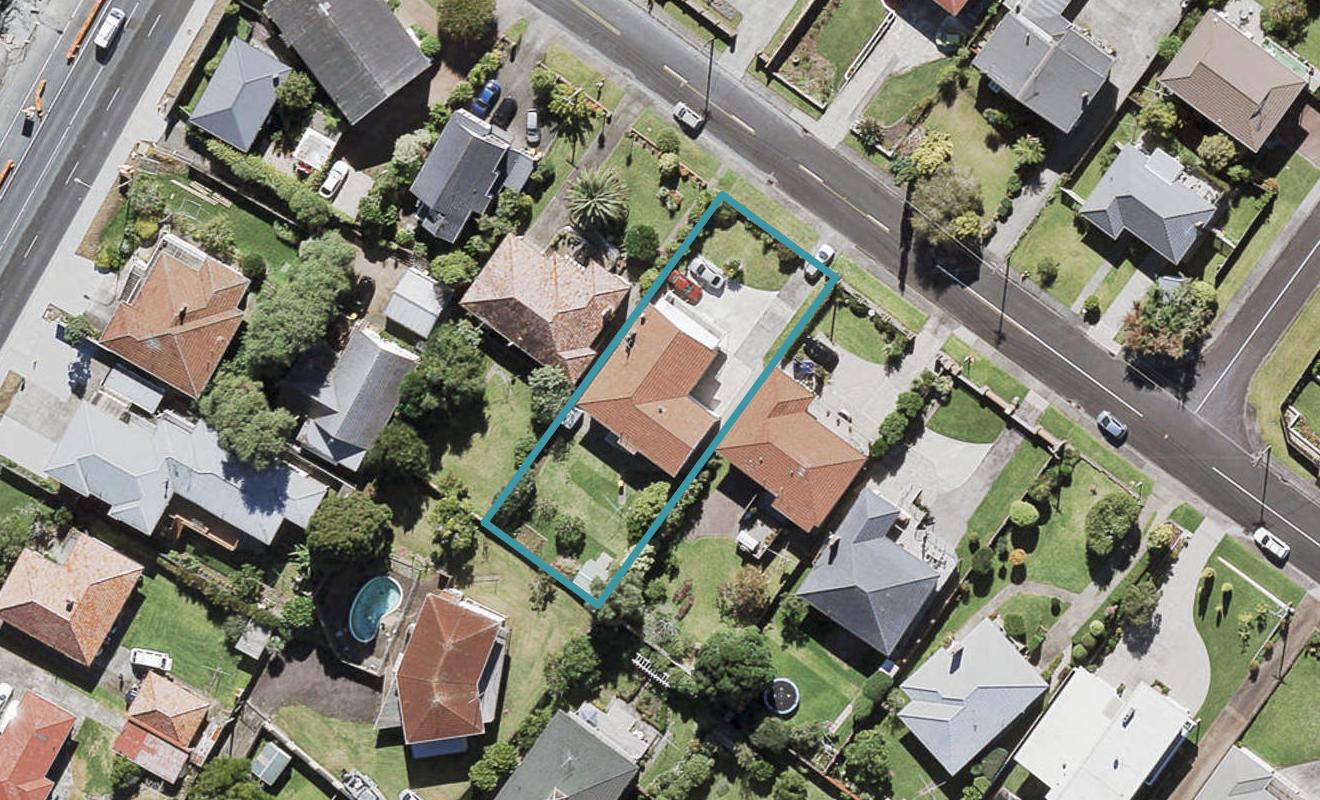 78 Jaemont Avenue, Te Atatu South, Auckland - Carousel 1