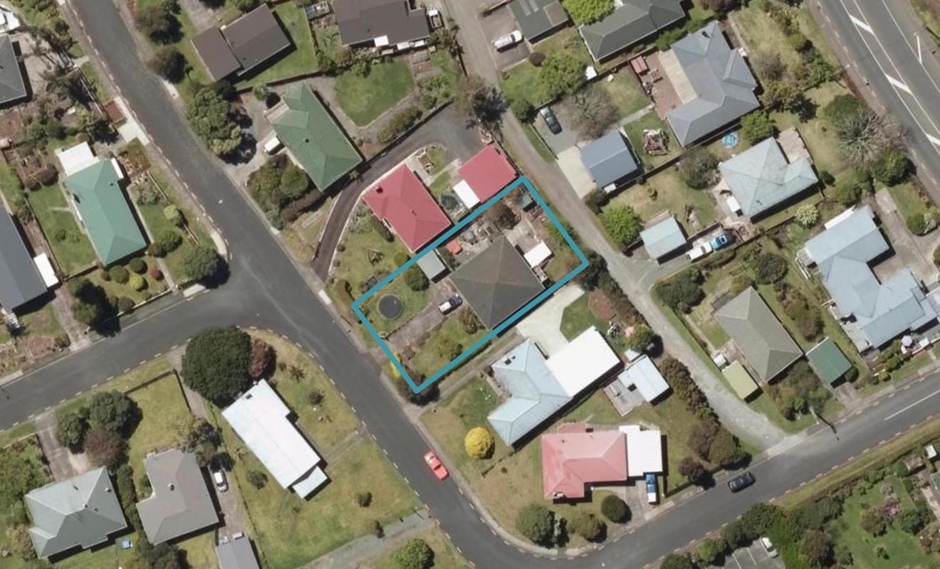 5 Butler Place, Kamo, Whangarei - Carousel 1