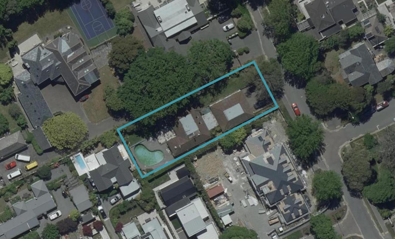 21 Helmores Lane, Merivale, Christchurch - Carousel 1