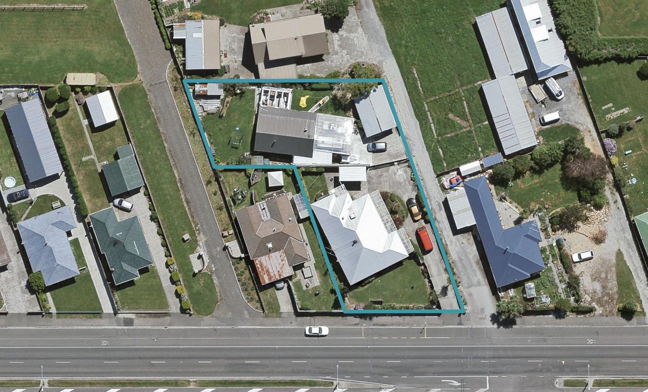696 Tweed Street, Newfield, Invercargill - Carousel 1