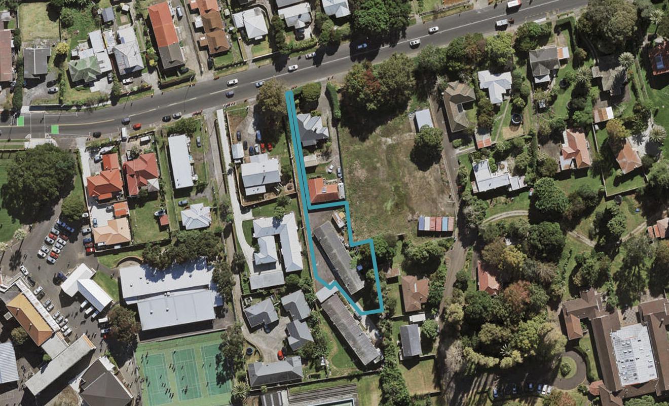 56A Mangere Road, Otahuhu, Auckland - Carousel 1