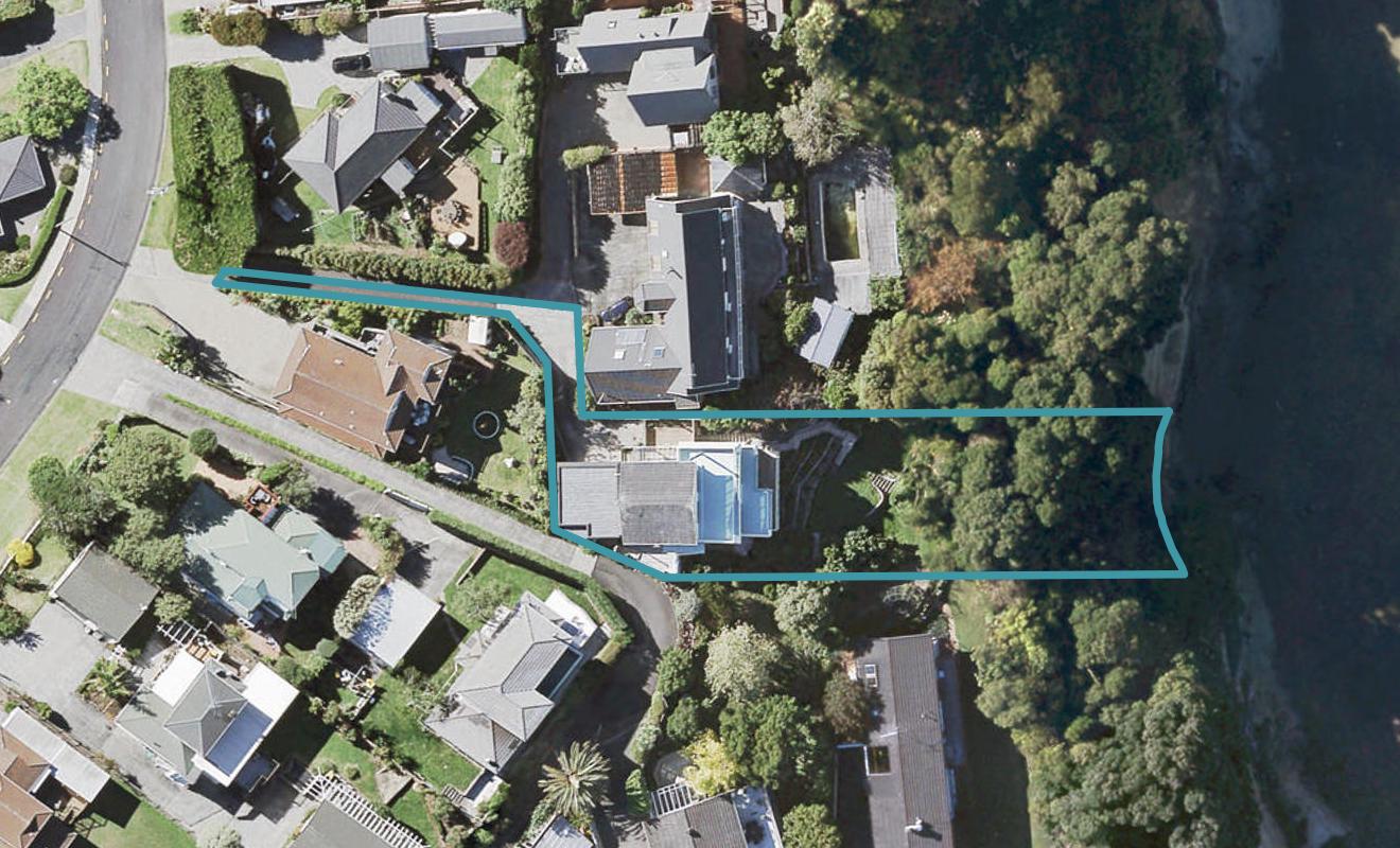 111B Pah Road, Cockle Bay, Auckland - Carousel 1