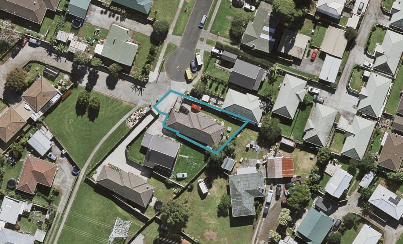 15 Cleek Road, Mangere East, Auckland - Carousel 1